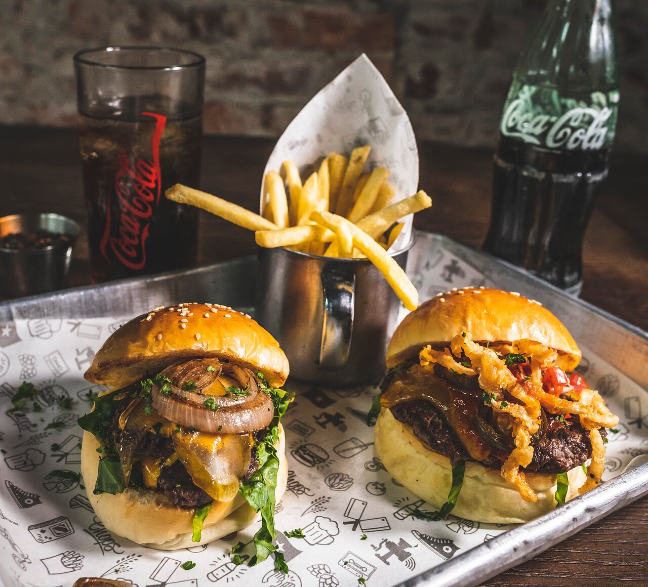 Combo Burger Bò Phô Mai Deluxe