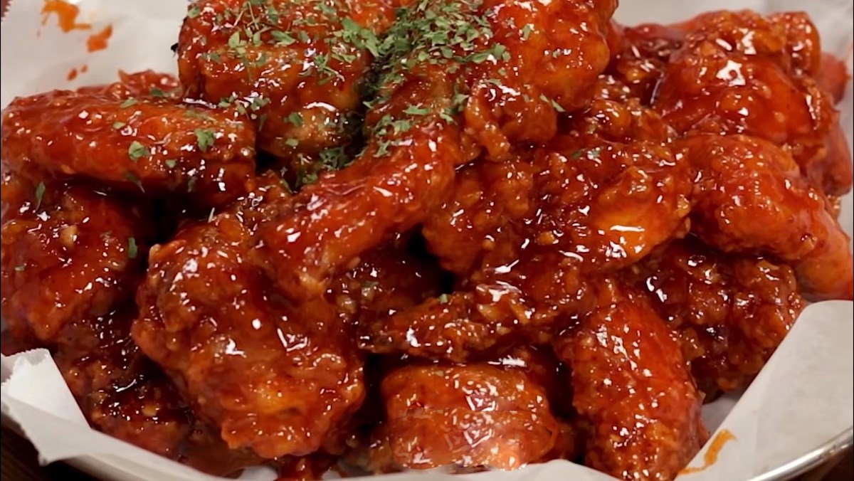 Gà Rán Sốt Đặc Biệt